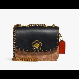 Coach Madison Shoulder Bag 16 In Signature Canvas With Rivets